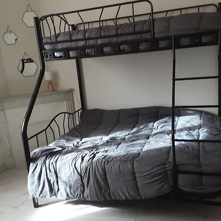 Апартаменты Maison Les Lilas