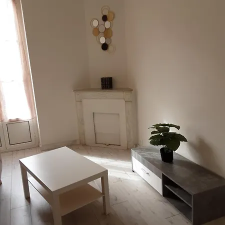 Maison Les Lilas Apartmán *